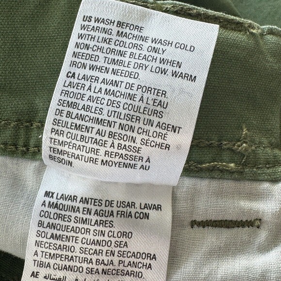 Style & Co SZ 6 Shorts Mid-Rise Pockets Zip-Fly Olive Green Womens New - Picture 8 of 8